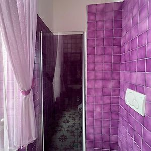 Camera con letto king size